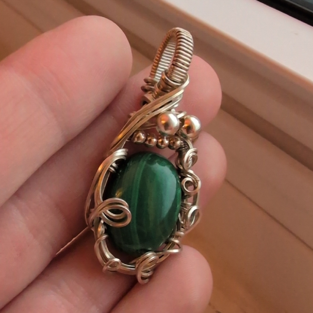 Silver Malachite Wire Wrapped Pendant - Picture 4 of 7